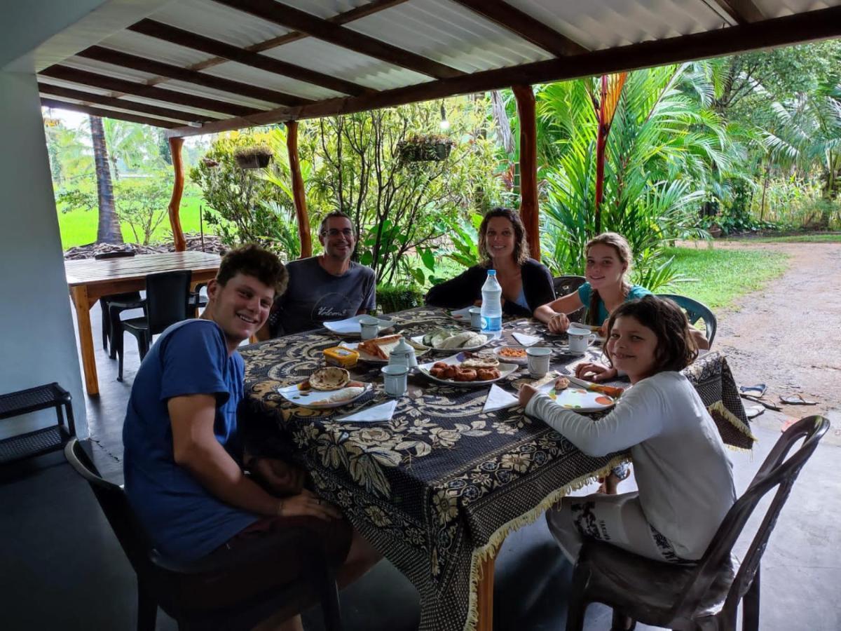 Sigiri Sandilu Homestay Σιγκιρίγια Εξωτερικό φωτογραφία